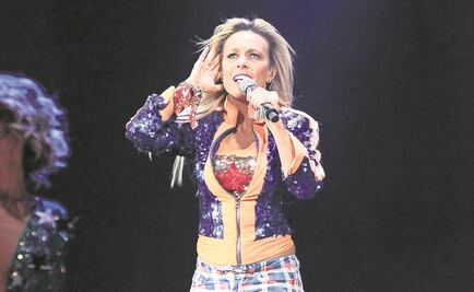 Fey espera en bikini la tormenta