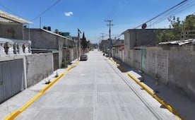 Alcaldesa de Ecatepec inaugura pavimentación en calles de colonia San Francisco de Asís; sus vialidades fueron de tierra por más de 30 años