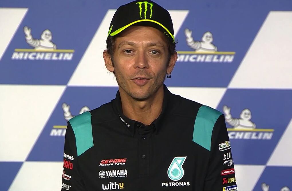 Leyenda de MotoGP, Valentino Rossi, anunció su retiro a final de temporada