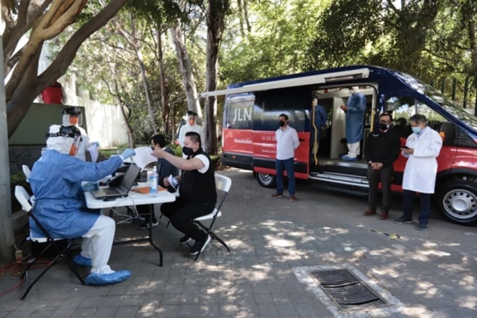 Pruebas gratuitas de Covid-19 a meseros y cocineros de la alcaldía Miguel Hidalgo
