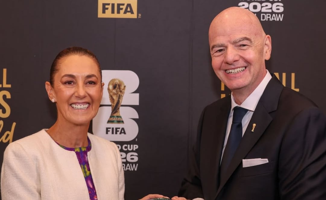 El presidente de la FIFA, Gianni Infantino, publicó una fotografía con la presidenta Claudia Sheinbaum Pardo, tras haber conversado sobre México como sede del Mundial 2026. Foto: Instagram @gianni_infantino