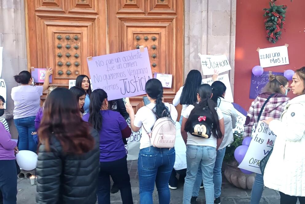 Marchan en Zacatecas para pedir justicia por Blanca, quien fue asesinada por negarse a abortar. Foto:  Cortesía Anel González