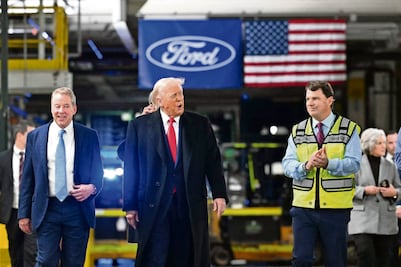 Suspenden a empleado que insultó a Trump en planta de Ford; esto es lo que sabemos de él