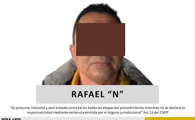 Detienen a "Lafita León", reportero de nota roja en Veracruz; es acusado de terrorismo