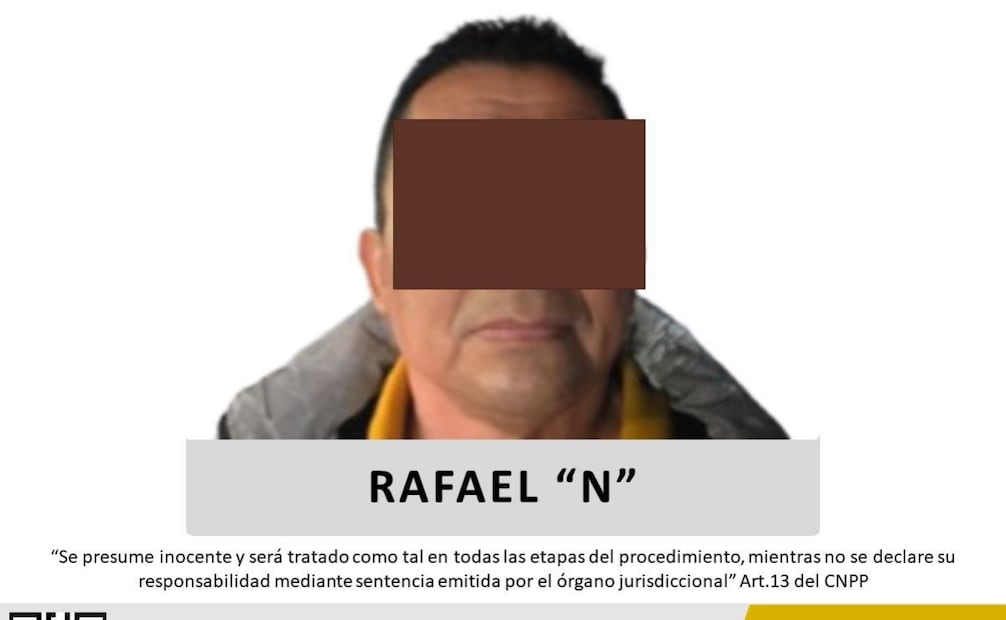 Detienen a "Lafita León" reportero de nota roja de Veracruz; lo acusan de terrorismo.
Foto: Especial.