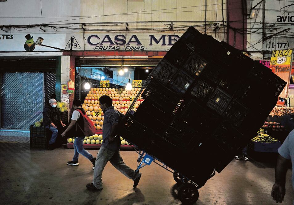 Comercio  al menudeo sufre baja en febrero