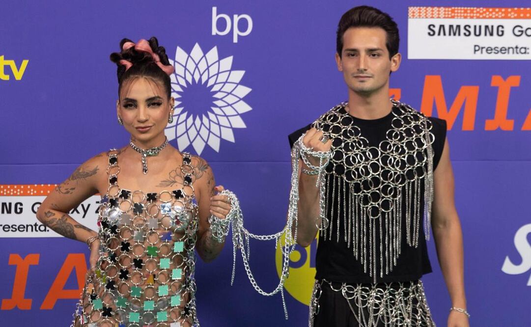 Emilio Osorio y su novia Leslie Gallardo en los MTV MIAW 2024. Foto: CLASOS.