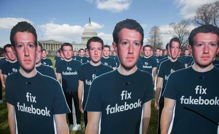 "Arregla Facebook", exigen manifestantes 