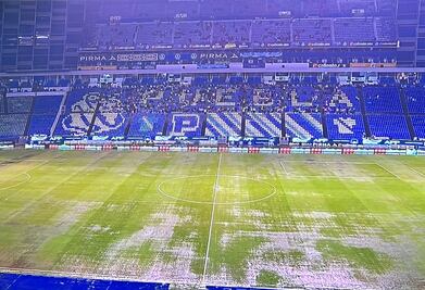 Liga MX: Partido de Puebla y Chivas se retrasa; cae una fuerte tormenta en el Estadio Cuauhtémoc