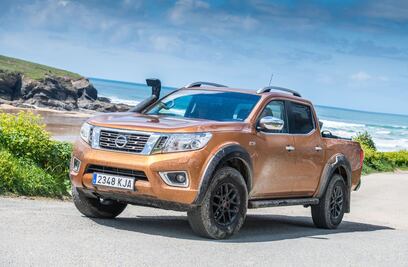Nissan NP300 Frontier Off-Roader AT32 lista para cualquier terreno