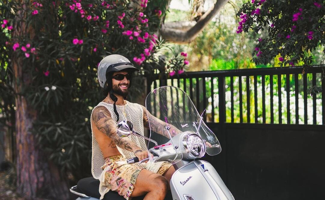 Maluma sorprende en redes con sus nuevas botas amarillas. Imagen: Maluma Instagram