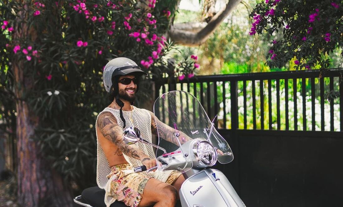 Maluma sorprende en redes con sus nuevas botas amarillas. Imagen: Maluma Instagram