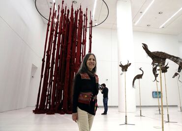 Protestas en Chile son "un acto de belleza colectiva": Cecilia Vicuña