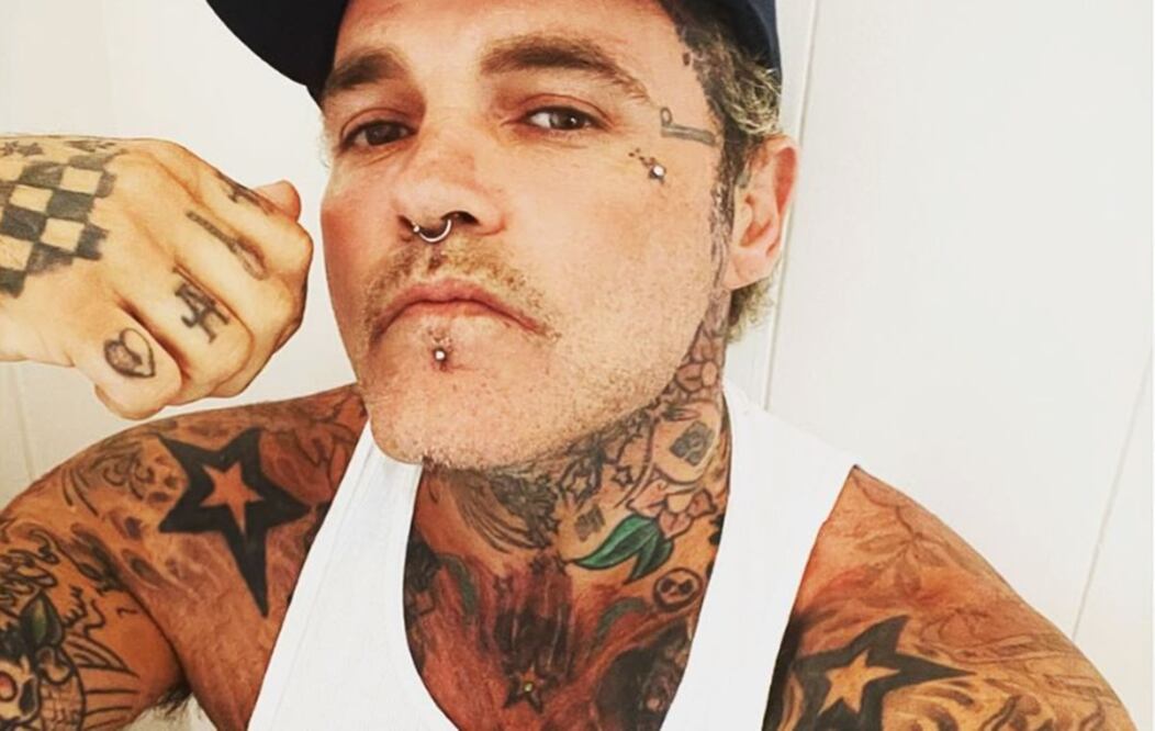 Shifty Shellshock, líder de la banda de los 2000 Crazy Town, murió este 24 de junio.
Foto: Instagram