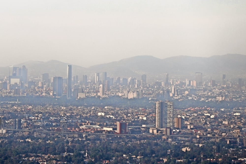 En la Zona Metropolitana del Valle de México prevaleció la radiación solar y viento débil a lo largo del jueves, lo que generó el estancamiento de precursores del ozono y la formación de contaminantes. Foto: Berenice Fregoso / EL UNIVERSAL
