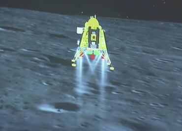 Misión espacial de la India logra alunizar con éxito