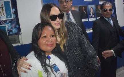 Aseguran que Belinda se portó "como diva" en evento de moda 