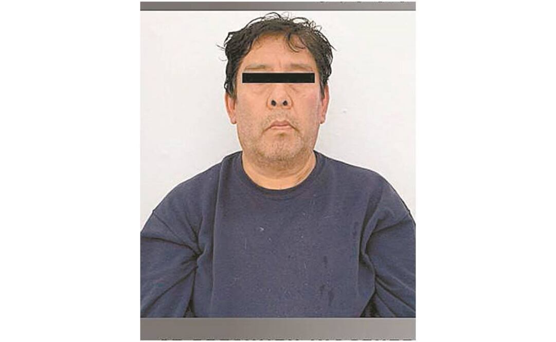 Delito. En una revisión a los hombres detenidos, de 31 y 60 años, autoridades les encontraron un arma 25 mm. Foto: ESPECIAL