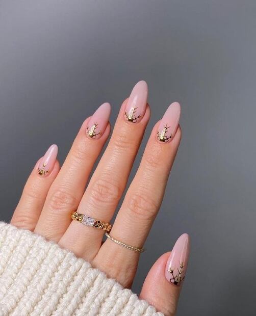 5 ideas de manicura minimalista para las más clásicas