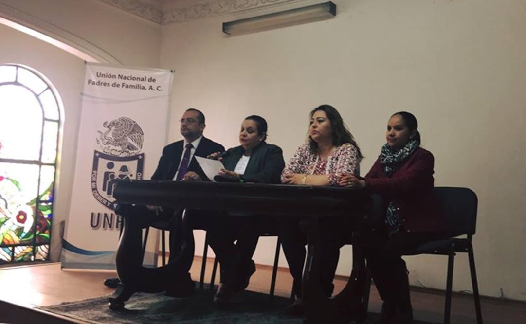 (Foto: Facebook Unión Nacional de Padres de Familia)
