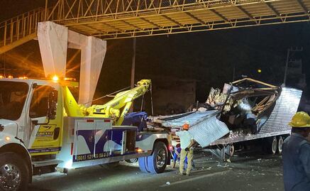 Detienen a migrante lesionado en volcadura de tráiler en Chiapas