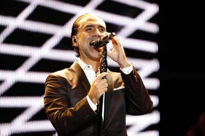 Más de 120 mil personas disfrutan de concierto del Potrillo en el Zócalo