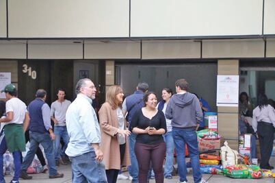 Ausentes, políticos en las zonas de desastre por sismo   