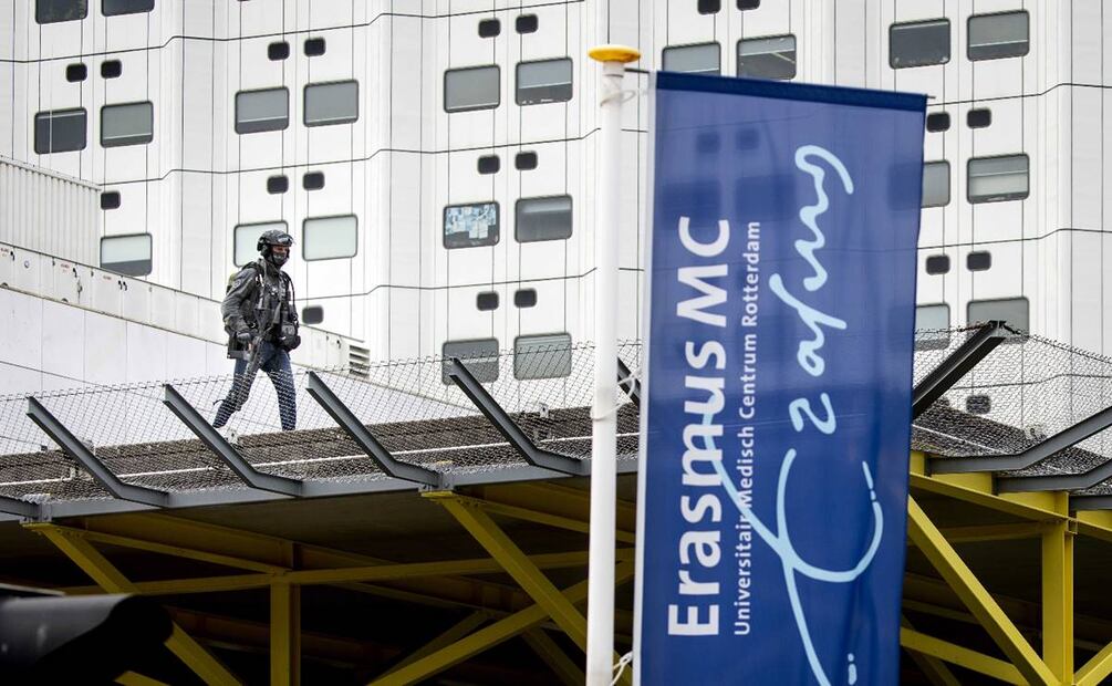 Un individuo abrió fuego en un apartamento y luego irrumpió en un centro de atención médica cercano. Foto: EFE