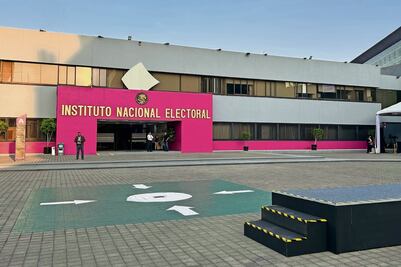 INE sortea 75 preguntas para segundo debate presidencial; moderación elegirá 8