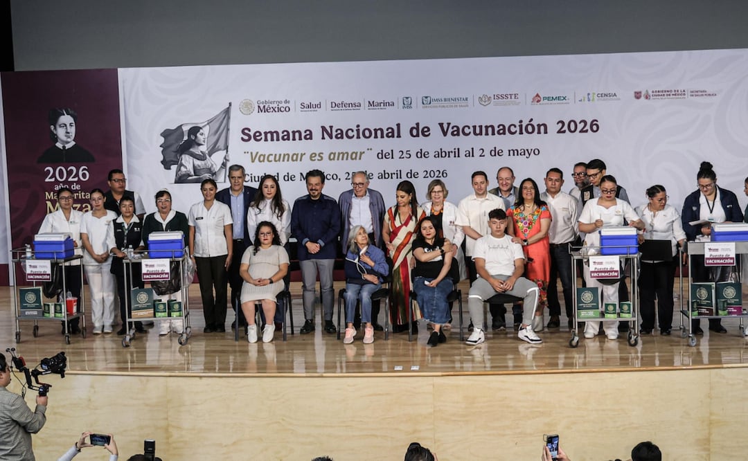 La jefa de Gobierno, Clara Brugada, encabezó la puesta en marcha de la Semana Nacional de Vacunación 2026. | Foto: Gabriel Pano.