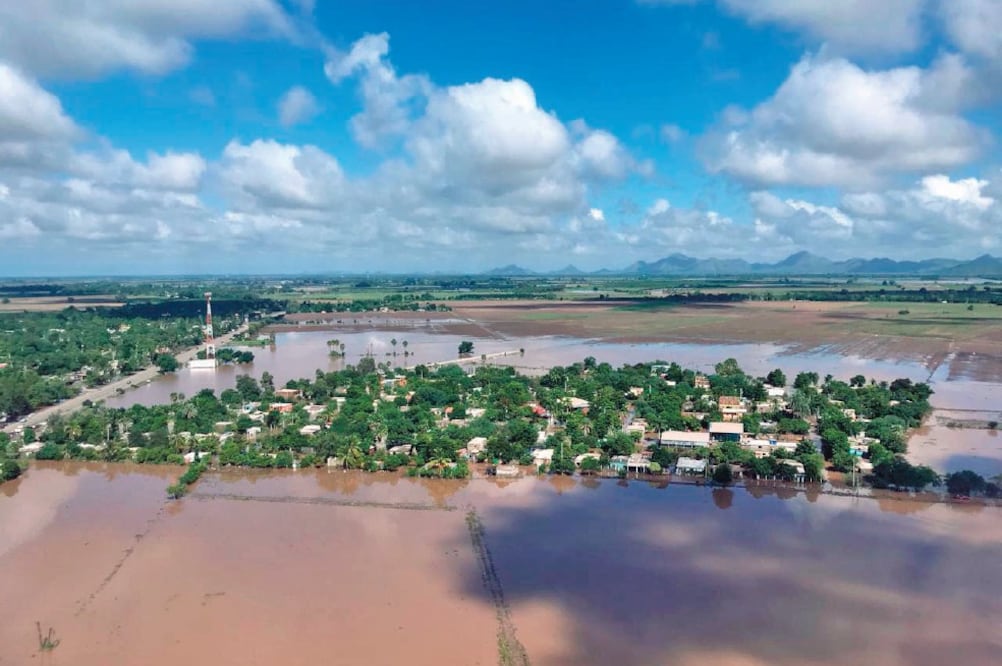 En Sinaloa los municipios de Angostura, Ahome, Culiacán, Choix, Badiraguato, Guasave, El Fuerte, Salvador Alvarado, Sinaloa, Mocorito y Navolato fueron decretados zona de desastre. (FOTO: especial)