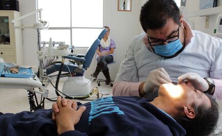 Protestan por maltrato en centro de salud