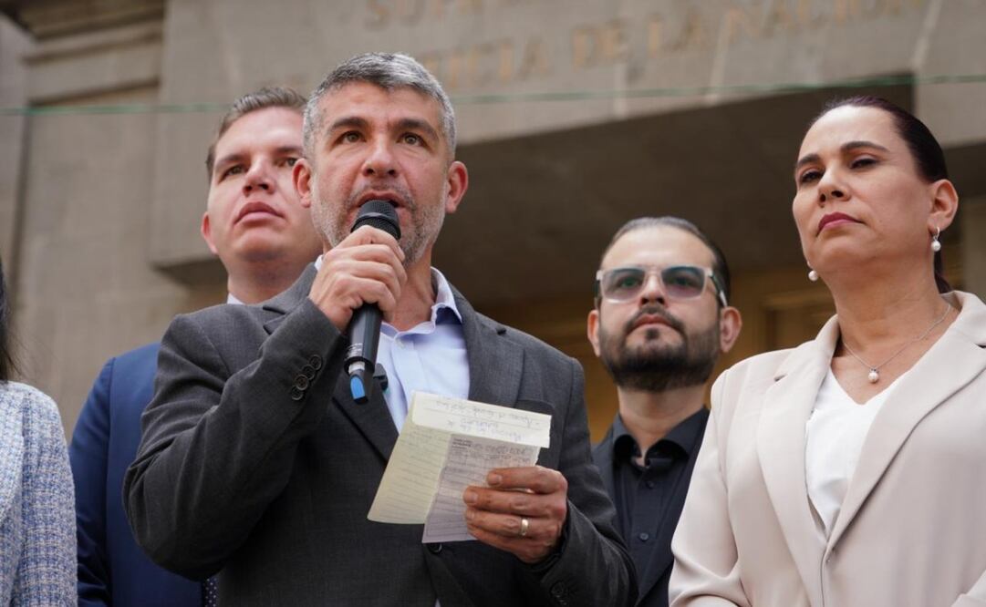 Alcaldes del PAN presentan controversia constitucional contra la nueva Ley de Transparencia  (06/05/2025). Foto: Especial