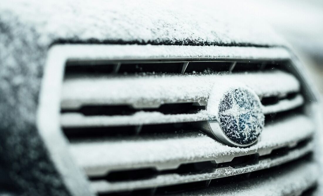 Descubre por qué es importante que revises el motor y sus componentes durante el invierno. Foto: Unsplash