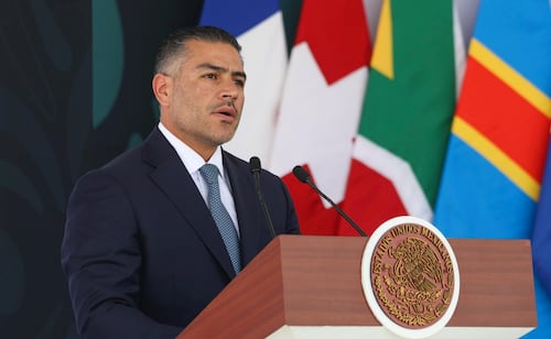 Poder de funcionarios es efímero, afirma García Harfuch; destaca viaje a Argentina para representar a México