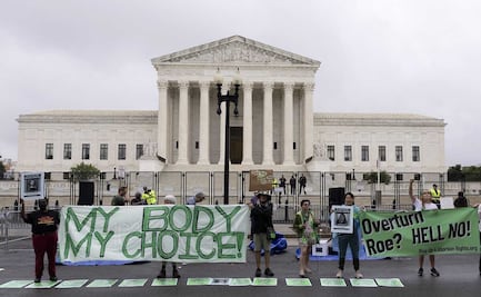 Corte Suprema de EU revoca el derecho constitucional al aborto