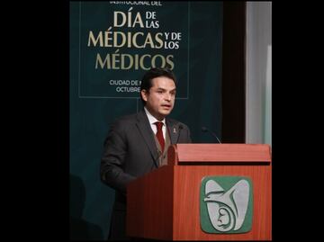 IMSS es más grande y fuerte gracias al personal de salud que enfrentó la pandemia: Zoé Robledo