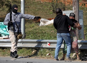 Ascienden a 117 los muertos por los saqueos y disturbios en Sudáfrica