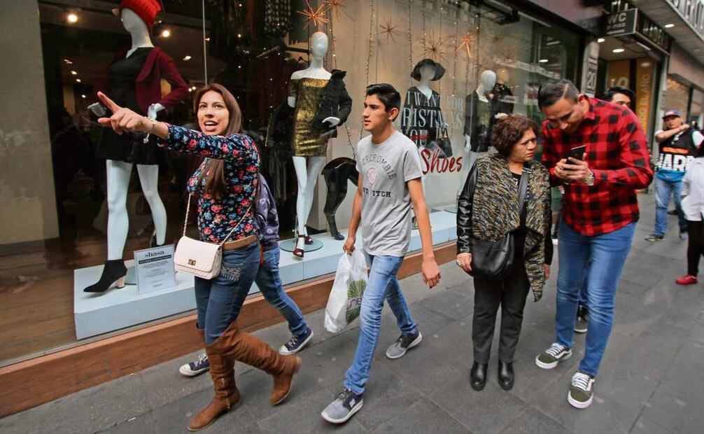 Prevén que la economía mexicana se expandirá un 1.7% en 2026, dato superior a su último consenso que fue del 1.2%. Foto: Archivo / EL UNIVERSAL