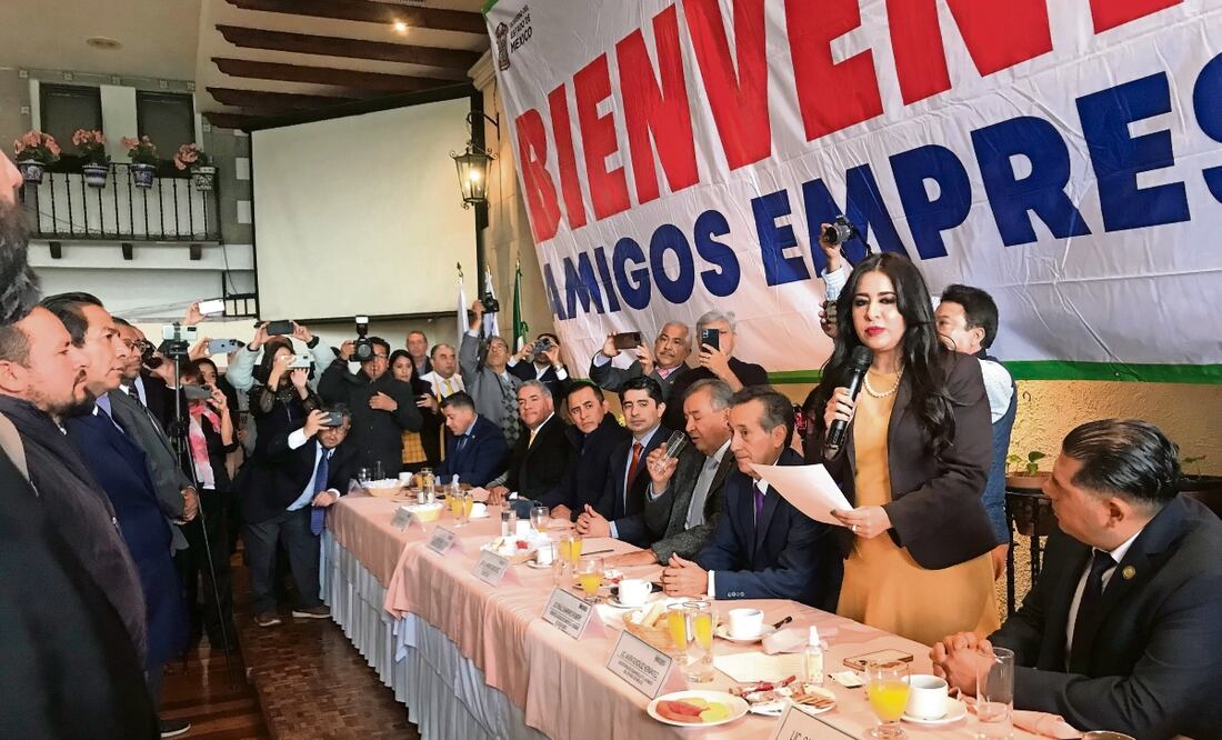 Laura González refrendó su compromiso con los empresarios. Foto: Rebeca Jiménez / EL UNIVERSAL