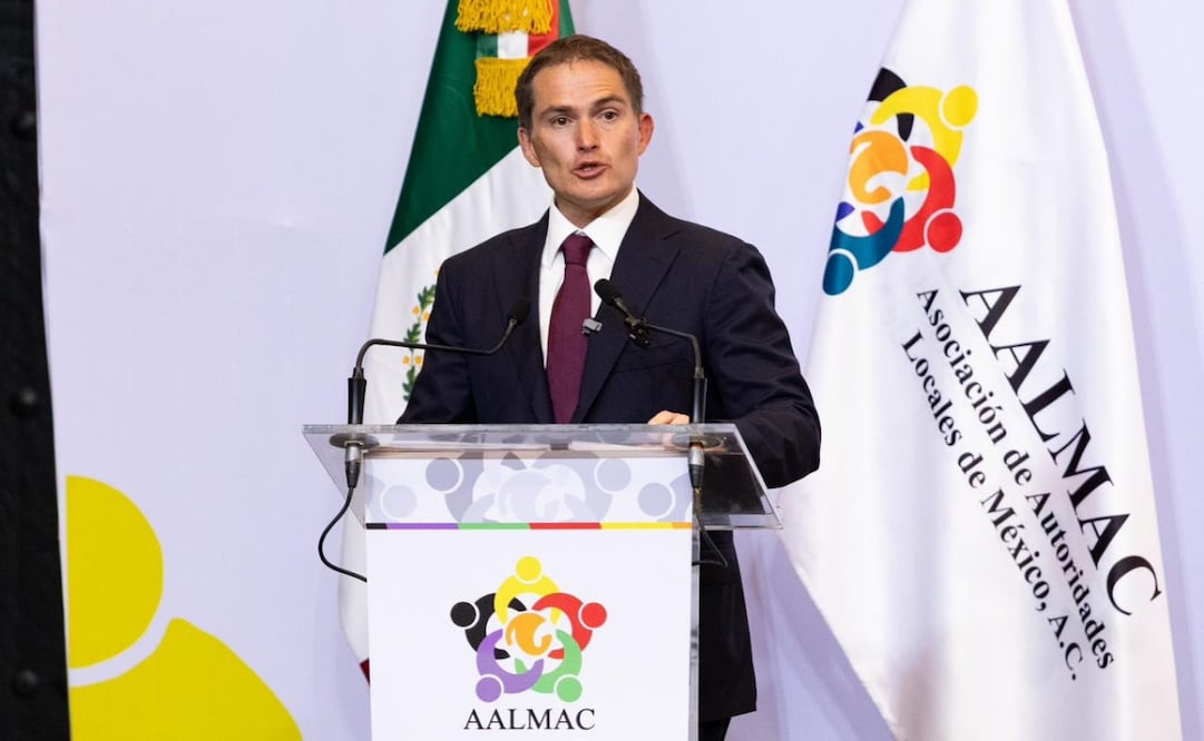 Javier López Casarín asume presidencia de AALMAC. Foto: Hugo Salvador