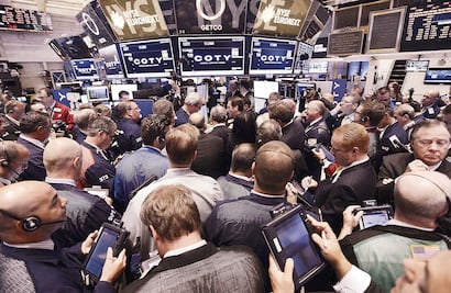 Dow Jones cierra con baja de 0.03%