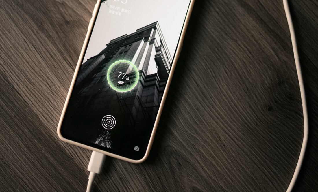 La batería de tu celular puede durar más si lo cargas hasta cierto porcentaje. Foto: Archivo El Universal