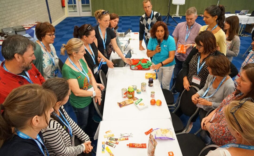 Los maestros de escuelas primarias y secundarias se reunieron en el Centro de Ciencia y Tecnología de la ESA (ESTEC) en los Países Bajos. FOTO: Cortesía ESA