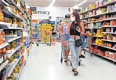 Pese a Trump, consumo será resistente en 2025, prevé consultora; dice que consumidores buscarán más marcas hechas en México