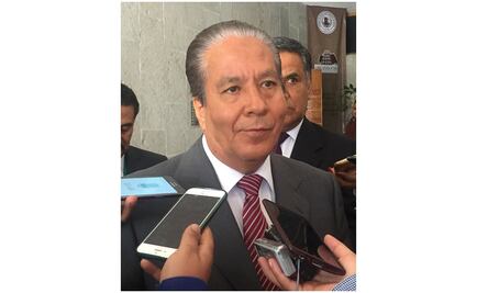 Indagan a alcaldesa de Apan por aumento ilegal de su sueldo