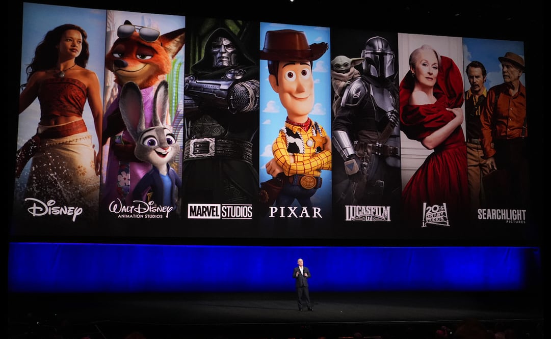 Alan Bergman, presidente de Disney Entertainment, Studios, The Walt Disney Company, interviene durante la presentación de Walt Disney Studios en CinemaCon en el Caesars Palace de Las Vegas. 
Foto AP/Chris Pizzello.