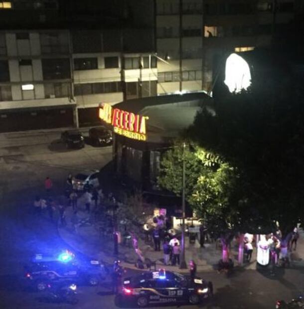 Balean a pareja en La Cervecería de Barrio Universidad