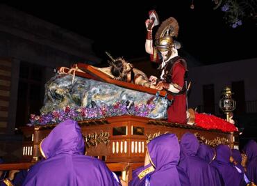 Realizan Procesión del Silencio en San Luis Potosí; la historia y el camino de fe del costalero Jorge Camarillo Reyes