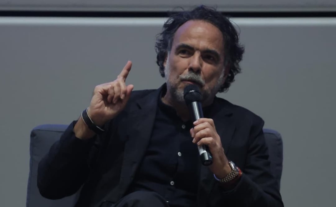 La llegada de Iñárritu a la Cineteca Chapultepec provocó euforia entre los fanáticos. Foto: Gabriel Pano/EL UNIVERSAL.
